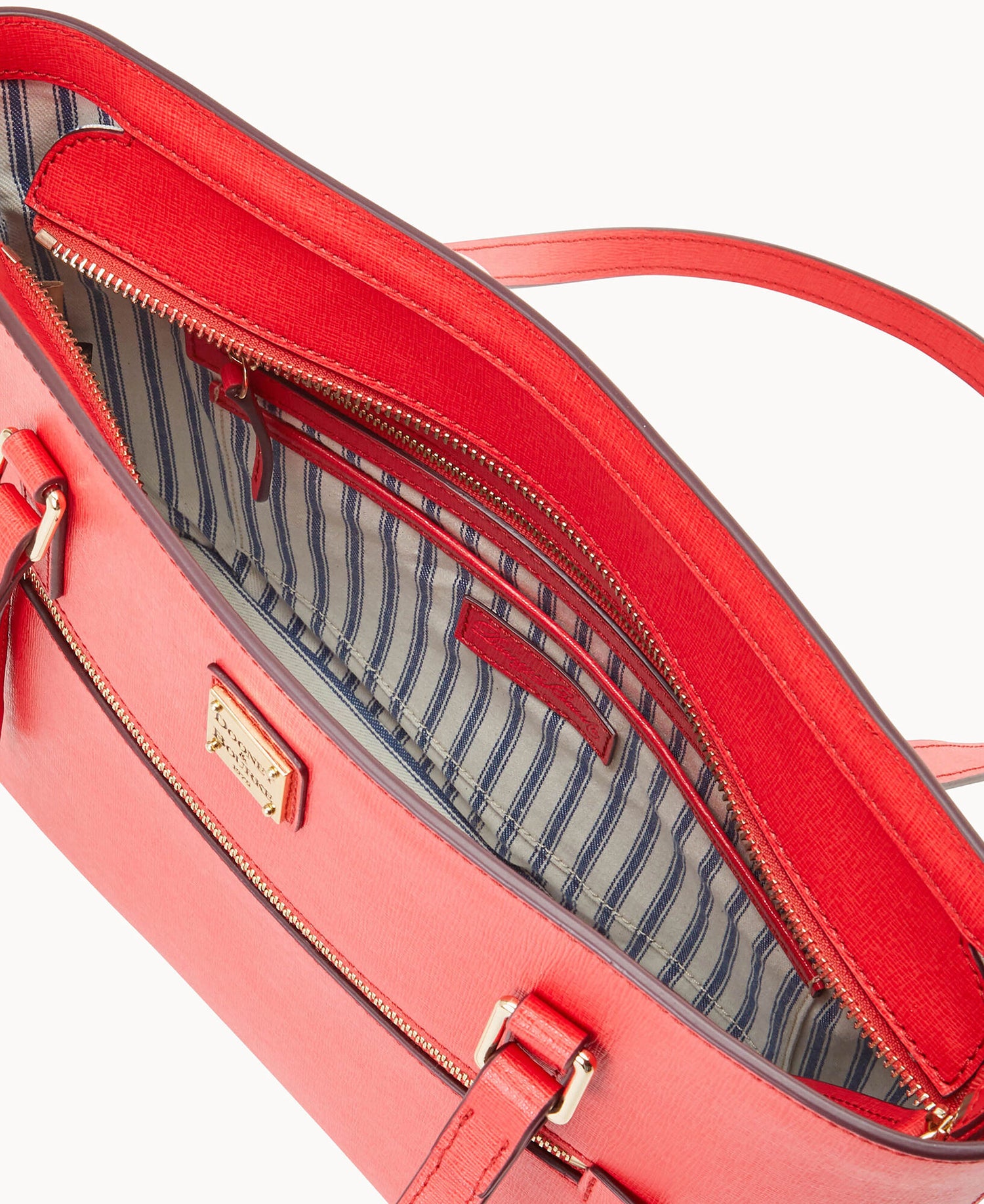 B1924G_SITOSITO0002_ALT2