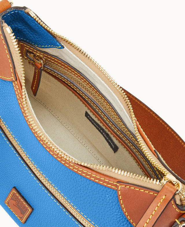 B1956G_9PXUPAKR_ALT2