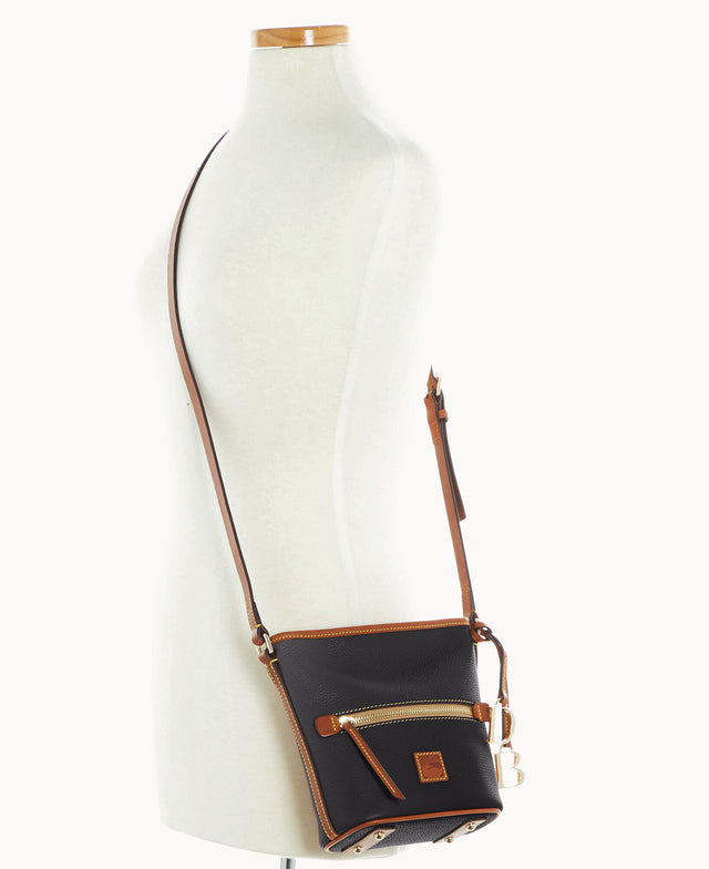 B1969G_9PBLPAKR_ALT4