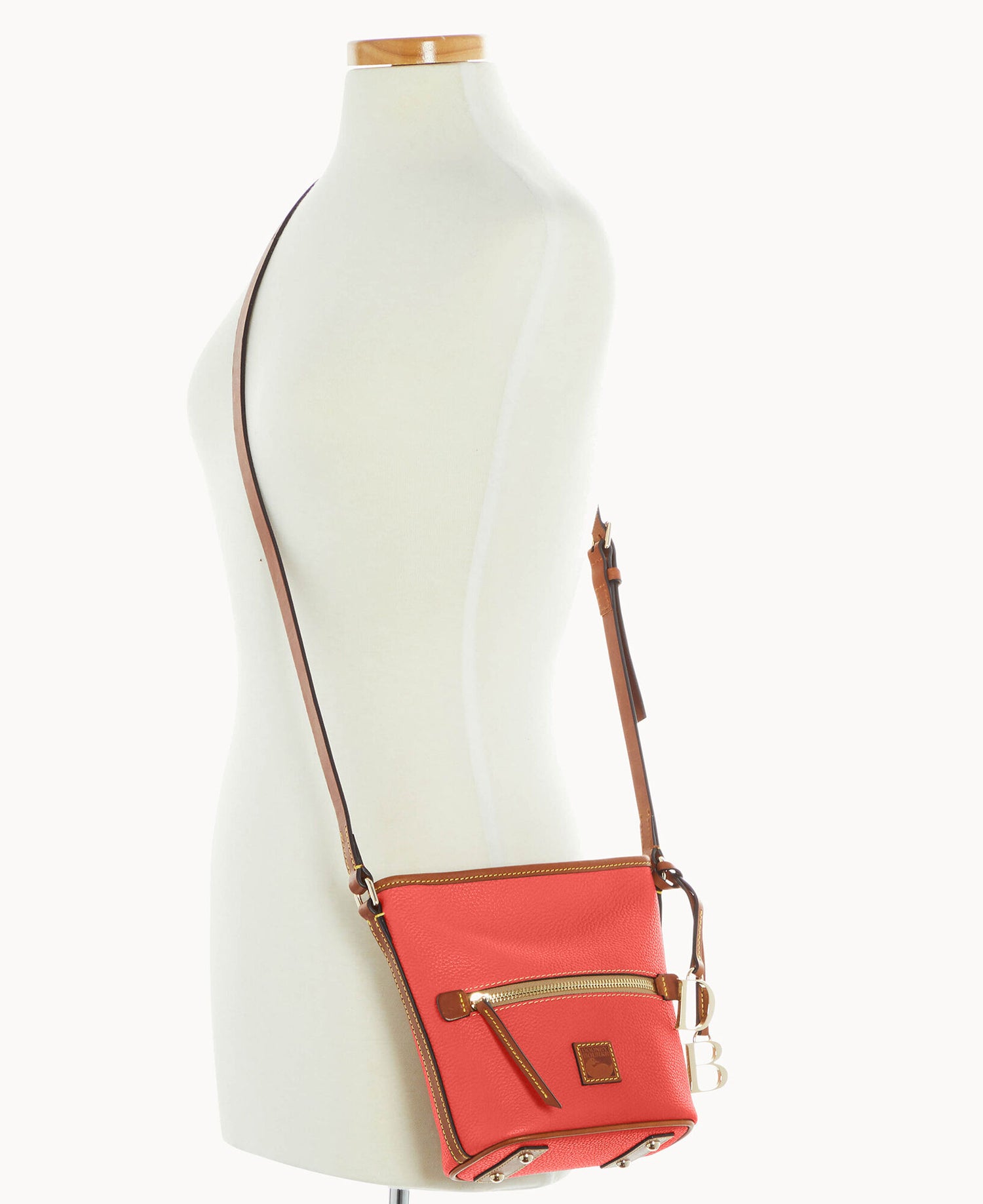 B1969G_9PGEPAKR_ALT4