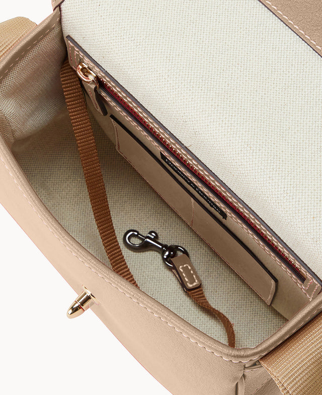 B2528G_XGBEXGBE0002_ALT2